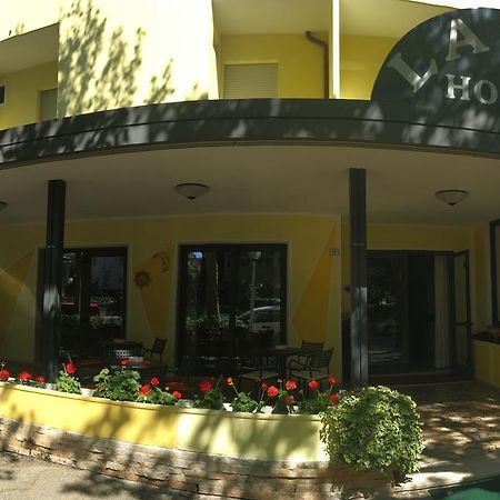 Hotel Laila Cesenatico Ngoại thất bức ảnh