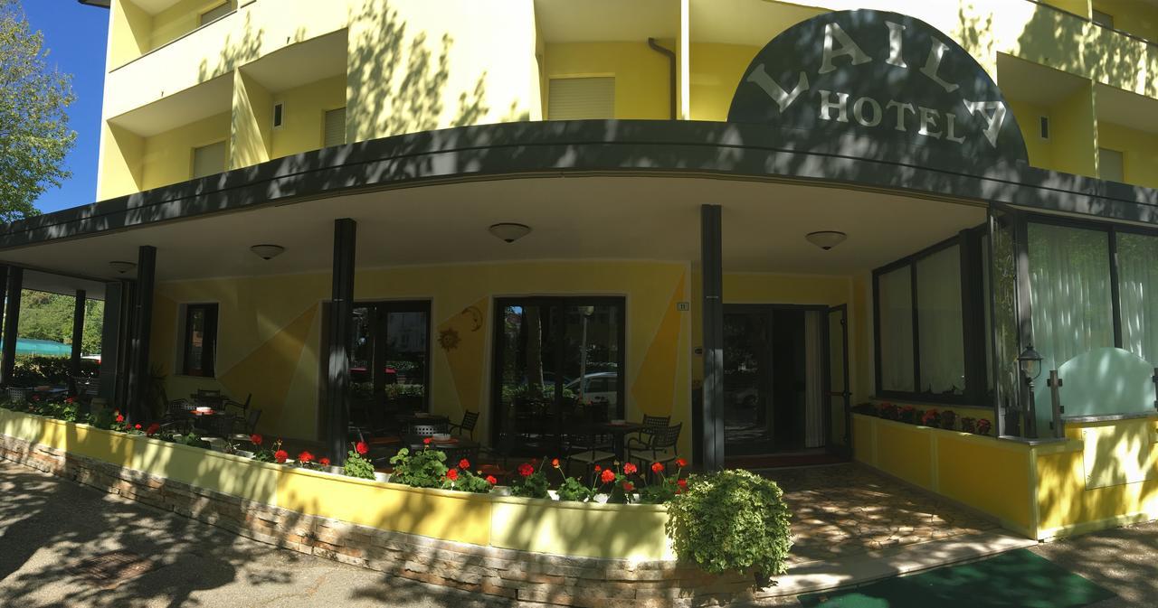 Hotel Laila Cesenatico Ngoại thất bức ảnh